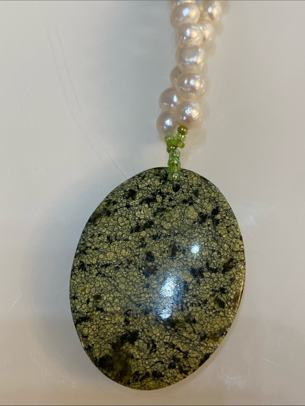 Handmade Green Jasper Pendant Genuine Pearl Necklace - Picture 4 of 8